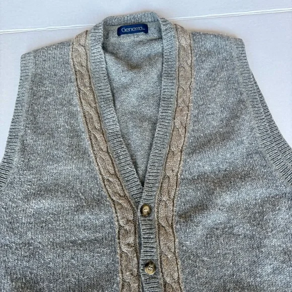 Generra Gray Cable Knit 2 tone Sweater Vest versatile classic staple - Picture 2 of 12